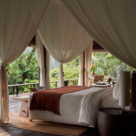 Buahan, A Banyan Tree Escape Паянган Экстерьер фото